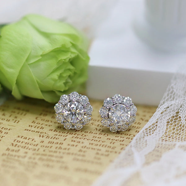 Center 1CT+1CT White Round Moissanite Sun Flower Earring Studs