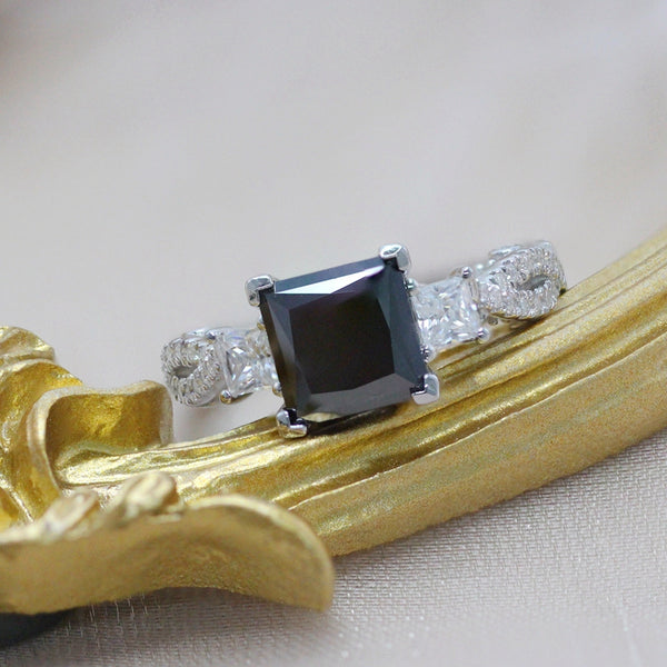 R00129-2CT 7mm Black Princess Moissanite Ring