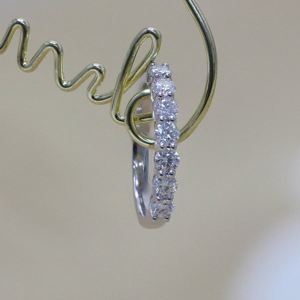 R00149-3mm 7 Stones Round Moissanite Ring Band