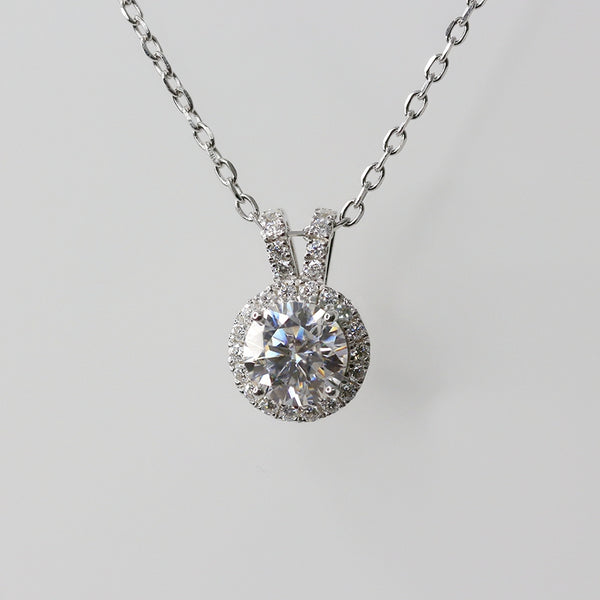 N007- Moissanite 2ct Round Halo Necklace With Chain