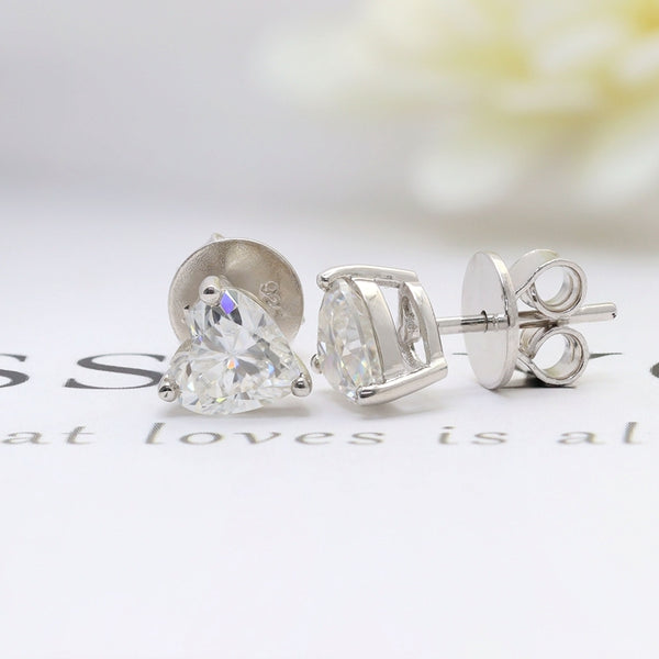 1CT+1CT Heart Moissanite Earring Studs