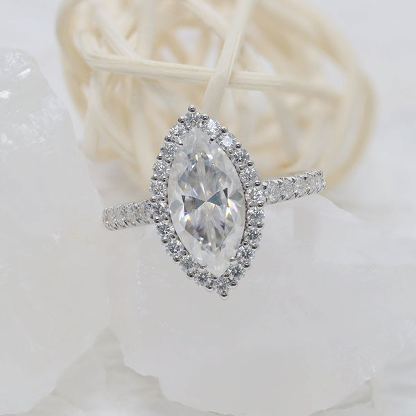 R00214-3ct Marquise Center Moissanite Ring