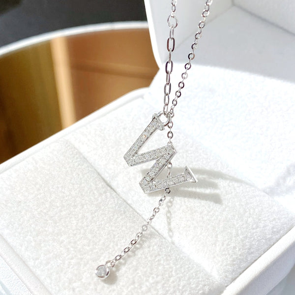 L010-18K 0.25CT Lab Diamond  "W" Letter Pendant Necklace