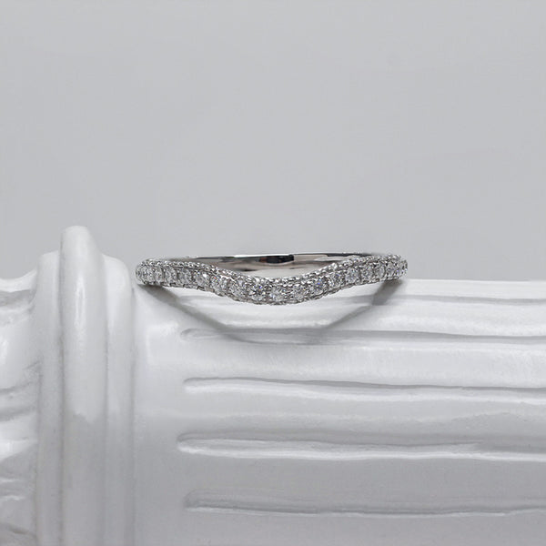 R00368-Round Moissanite Ring Band