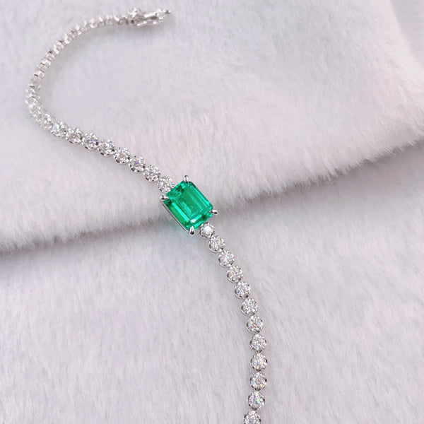 B0014- 2ct Lab Grown Emerald & Moissanite Bracelet