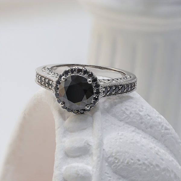 R00355-8mm Black Round Center Moissanite Ring