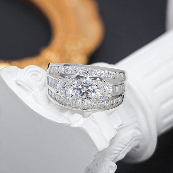R00584-Paston Custom 5mm&6.5mm 0.5&1ct Round Moissanite Center Ring