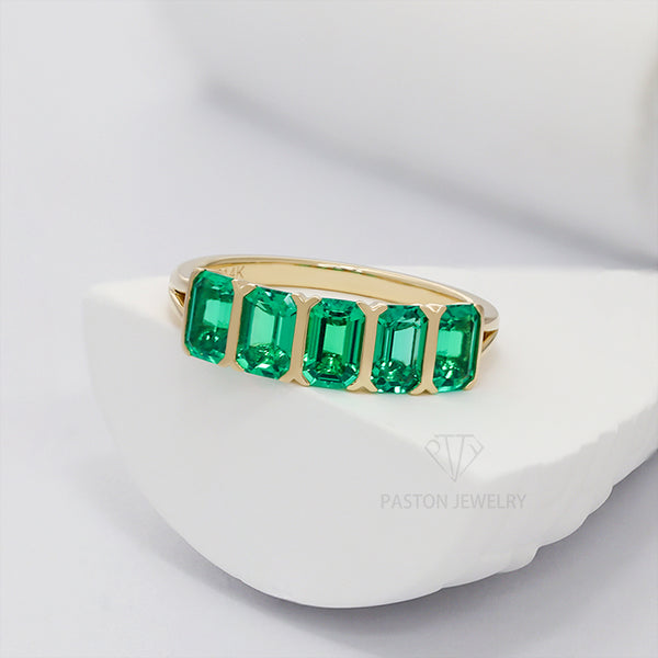 R00616-Paston Custom 4x6mm Lab Emerald Or DEF Moissanite Ring Band