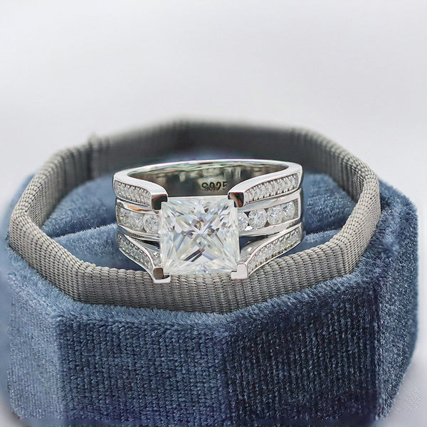 R00294-4CT Princess Center Moissanite Ring