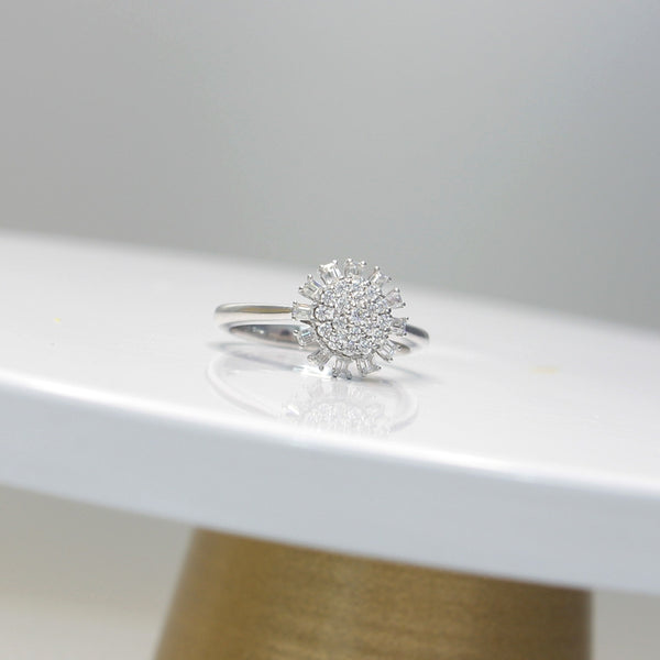 R0026- Flower Design Moissanite Ring