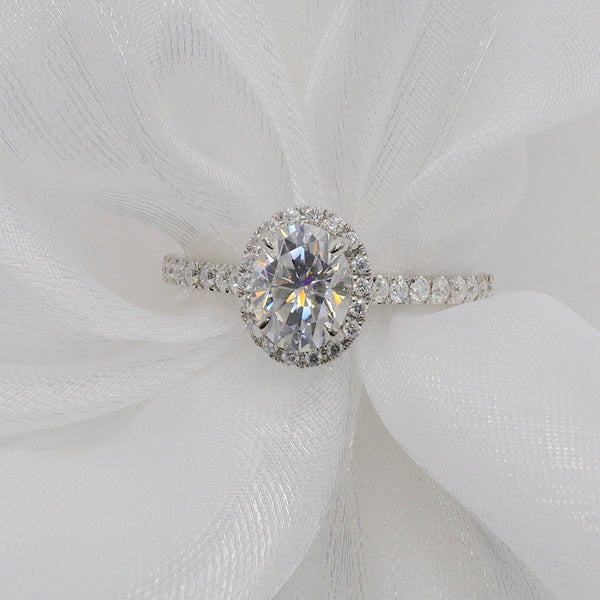 R00126-1CT Oval Moissanite Halo Ring