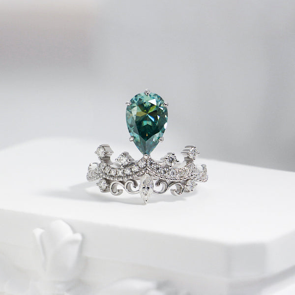 R00553-Paston Custom 7X11MM 3CT Green Pear Moissanite Ring
