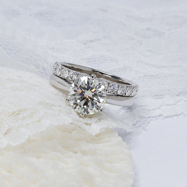 R00581-Paston Custom 9mm 3ct Light Gray Round Moissanite Ring Set 2.5mm Band Stones